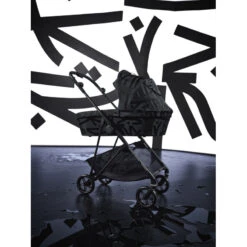 Nacelle Mélio 2 Street Art CYBEX Real Black -Cybex Soldes Magasin melio cot street 11