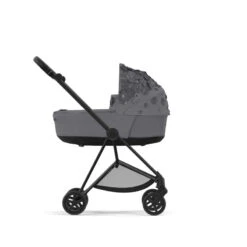 Nacelle De Luxe Mios 3 CYBEX Simply Flowers, Dark Grey -Cybex Soldes Magasin nacelle de luxe mios 30 cybex simply flowers dark grey 3
