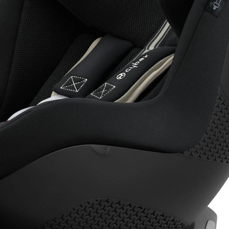 Siège-auto Sirona GI I-Size Plus CYBEX Moon Black 11 Siège-auto Sirona GI I-Size Plus CYBEX Moon Black – Image 9